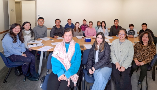 Learning English conversation at Mairangi Bay Presbyterian Church